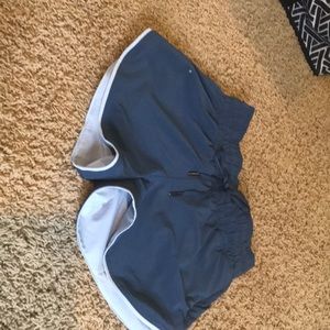 Lululemon reversible choose a side shorts